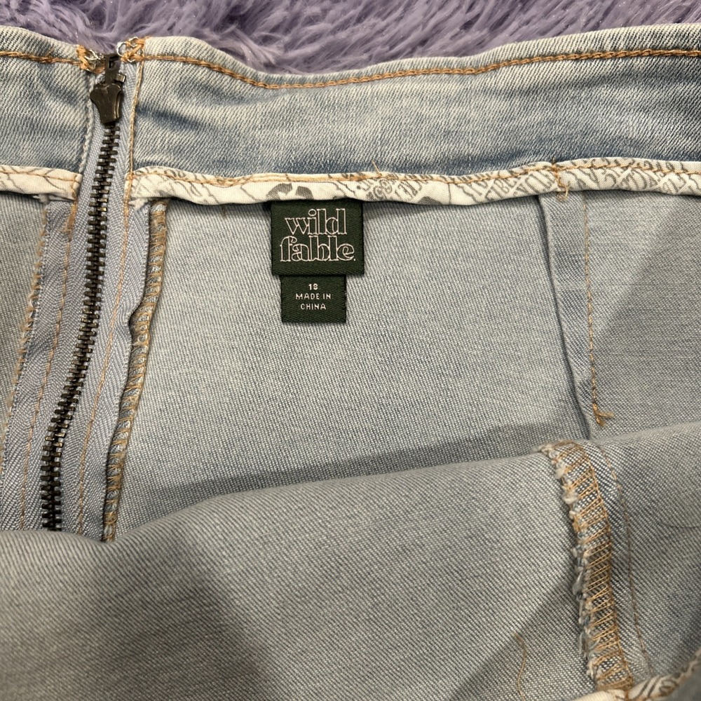 Wild Fable Light Wash Denim Cotton Blend Mini Skirt Womens 18 - Picture 3 of 6